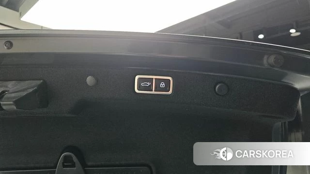 Hyundai Grandeur (GN7) id 4935189 из Кореи 30