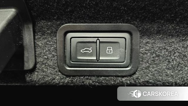 Audi A6 (C8) id 5012137 из Кореи 30