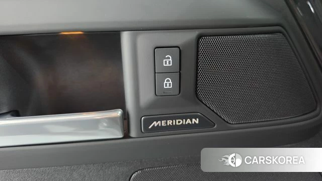 Land Rover Defender (L663) id 4921143 из Кореи 30