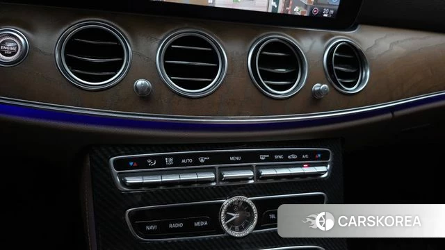 Mercedes-Benz E-Class W213 id 4918488 из Кореи 30
