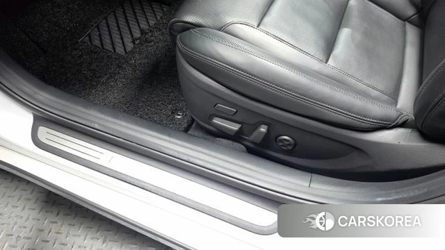 Hyundai The New Grandeur IG Hybrid id 4998283 из Кореи 30
