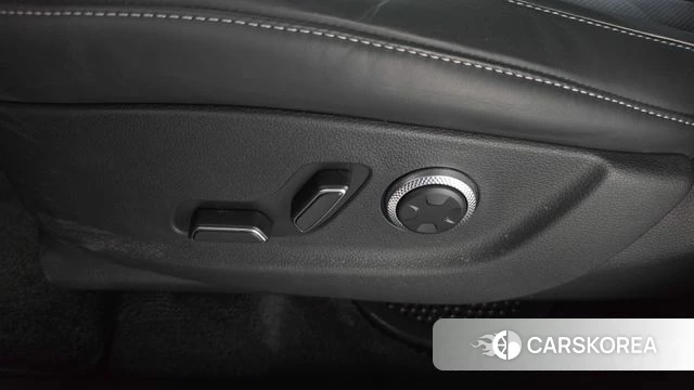 Genesis GV80 id 5001843 из Кореи 30