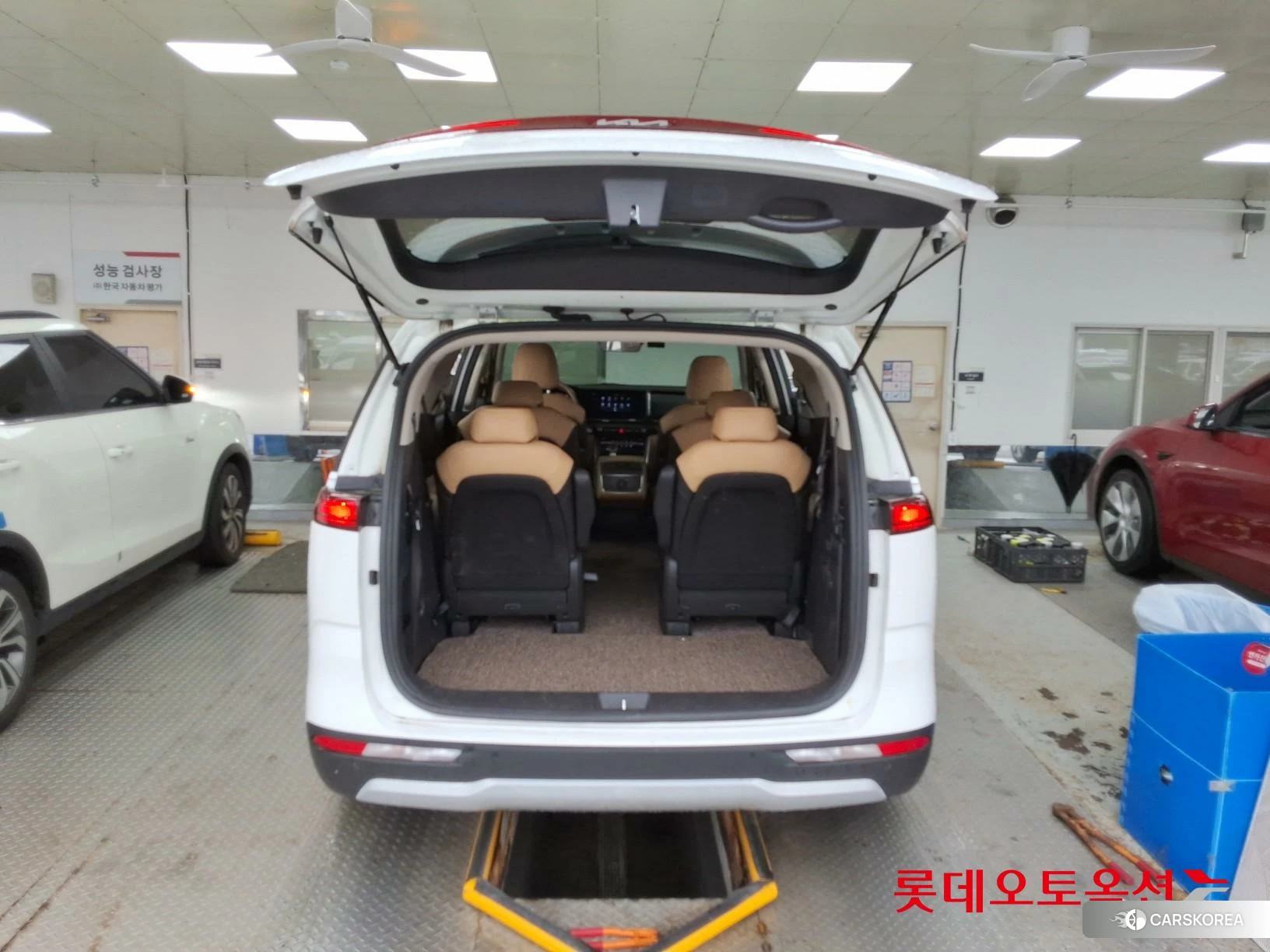 Kia Carnival id 4984730 из Кореи 30