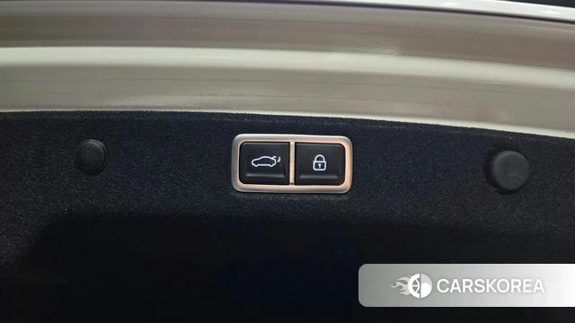 Hyundai Grandeur Hybrid (GN7) id 4981179 из Кореи 30