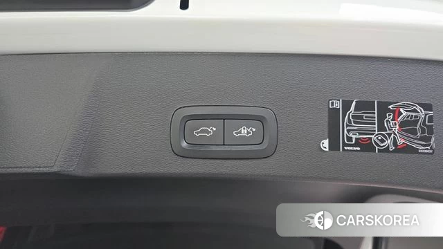 Volvo XC40 id 5034626 из Кореи 30