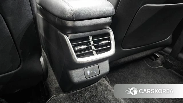 Hyundai Grandeur (GN7) id 4950673 из Кореи 30