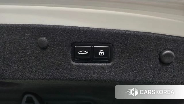 Kia The New K8 Hybrid id 5045814 из Кореи 30