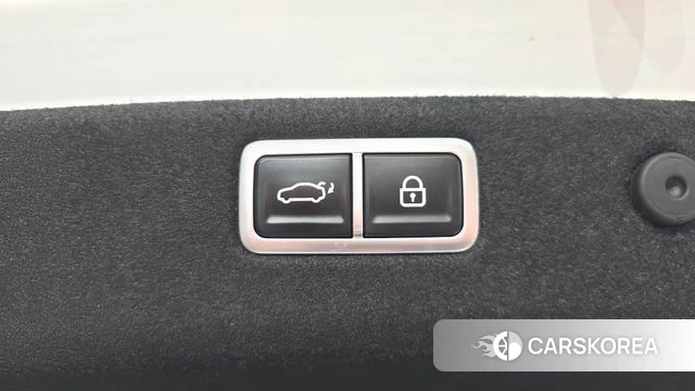 Genesis The New G70 id 4959336 из Кореи 30