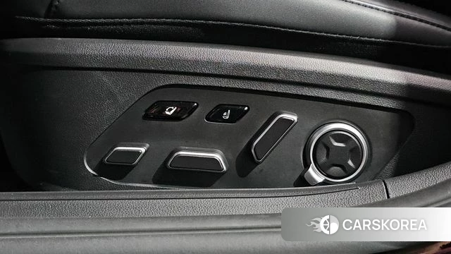 Hyundai Grandeur Hybrid (GN7) id 4980986 из Кореи 30