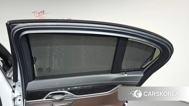 BMW 7 Series (G11) id 4952947 из Кореи 30