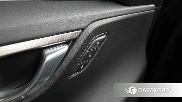 Hyundai The New Grandeur IG id 4779969 из Кореи 30