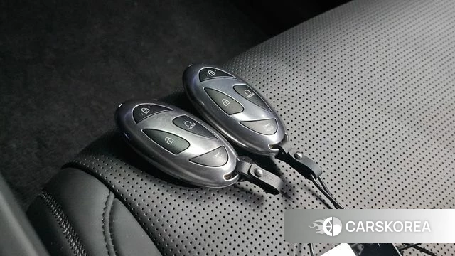 Hyundai Santa Fe (MX5) id 5039251 из Кореи 30