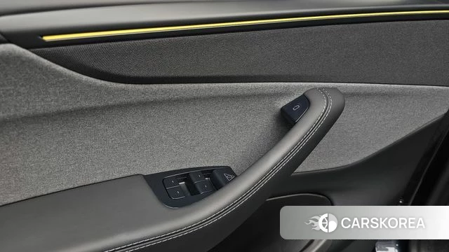 Tesla Model Y id 4995232 из Кореи 30
