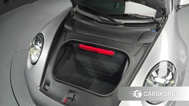 Porsche 911(992) id 5023412 из Кореи 30