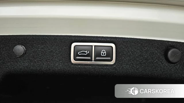 Hyundai Grandeur Hybrid (GN7) id 4783669 из Кореи 30