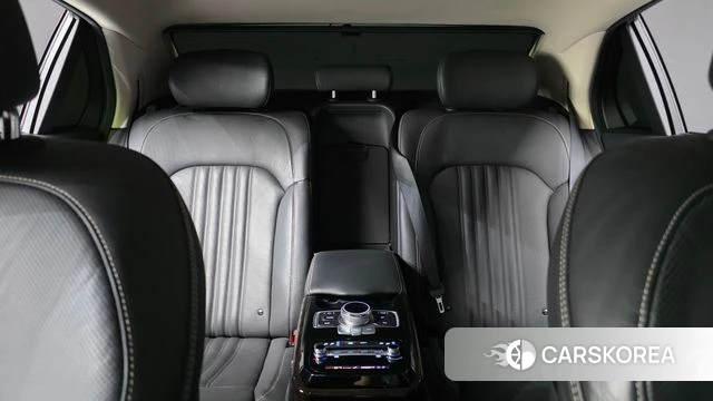 Genesis G90 id 4992616 из Кореи 31