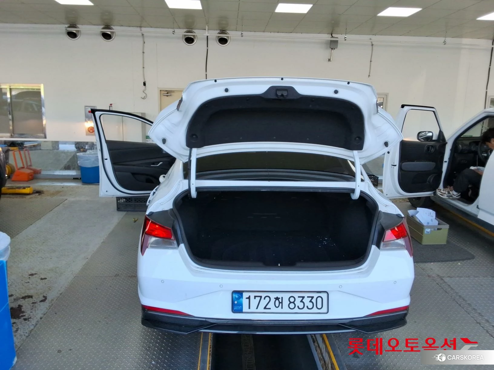 Hyundai Avante Hybrid id 5001030 из Кореи 31