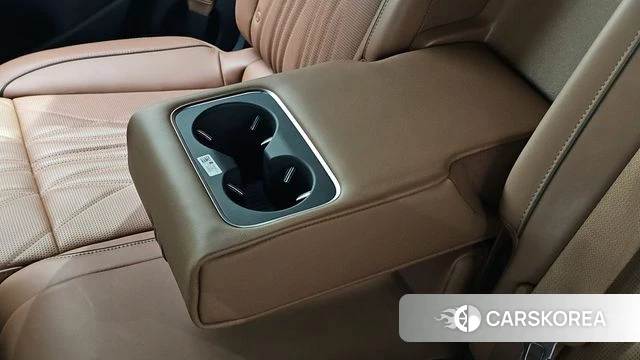 Genesis GV70 id 5001758 из Кореи 31