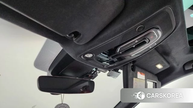Audi SQ7 (4M) id 4898236 из Кореи 31