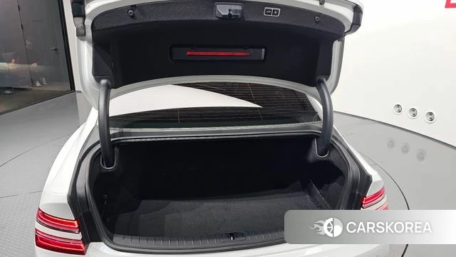 Genesis Electrified G80 (RG3) id 5003127 из Кореи 31