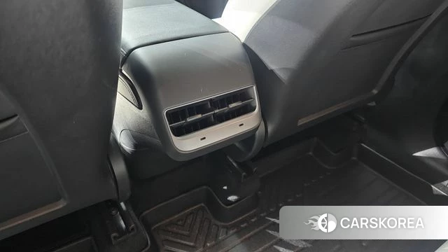 Tesla Model Y id 4740461 из Кореи 31