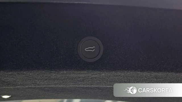 Tesla Model Y id 4756764 из Кореи 31