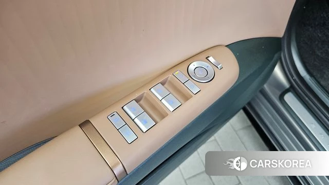 Hyundai Grandeur Hybrid (GN7) id 5046157 из Кореи 31