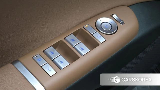 Hyundai Grandeur Hybrid (GN7) id 5020716 из Кореи 31