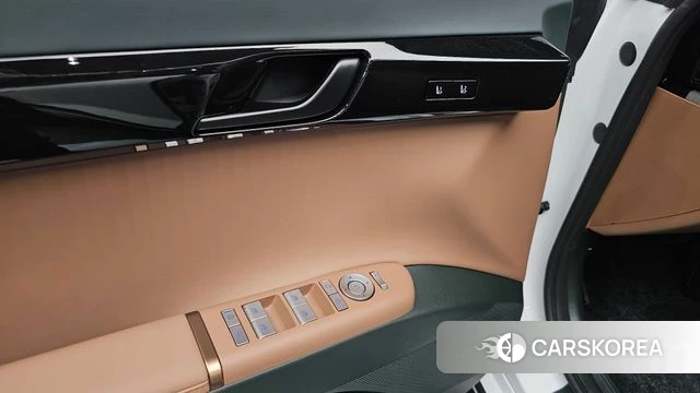 Hyundai Grandeur (GN7) id 5016313 из Кореи 31