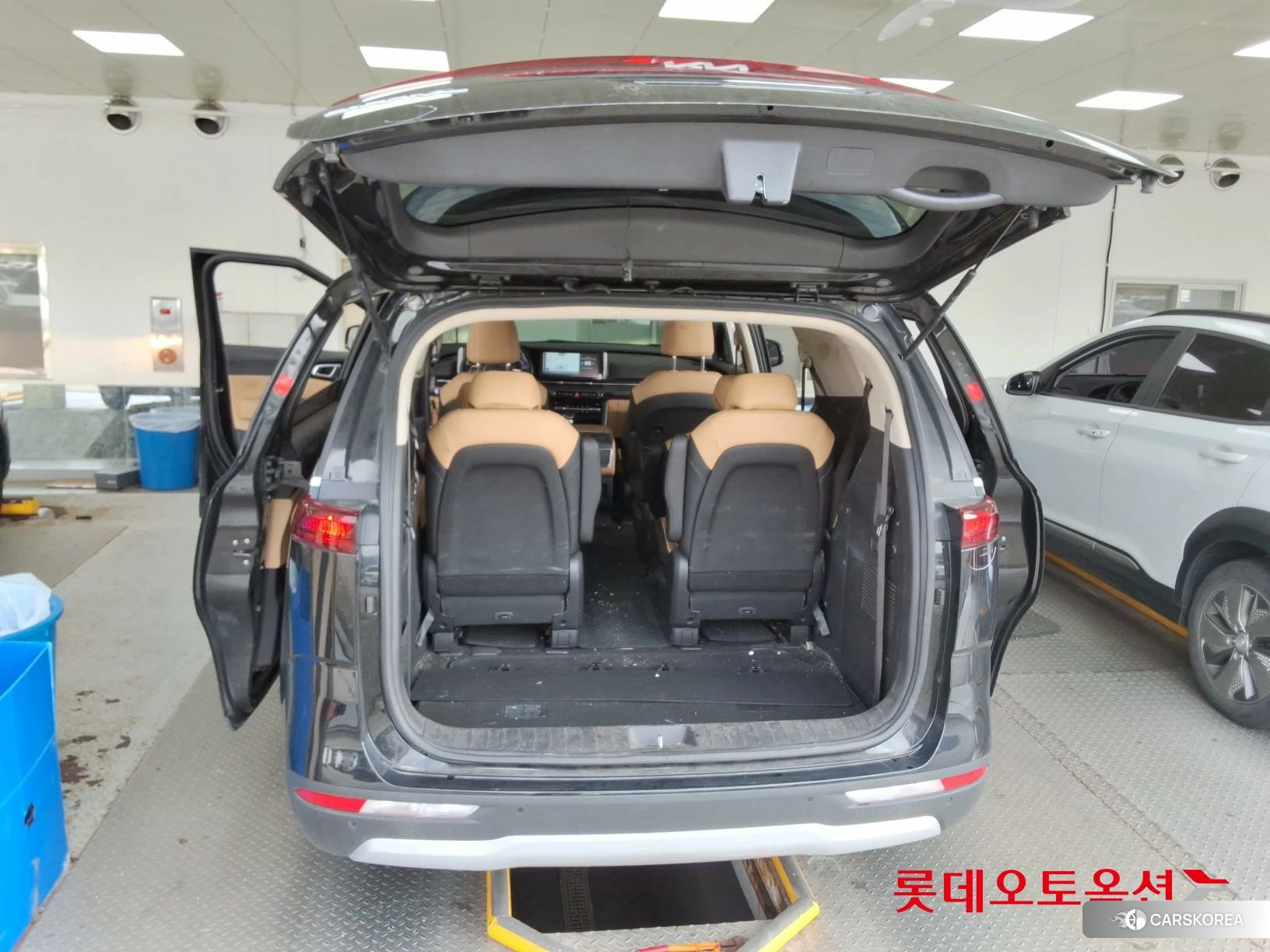 Kia Carnival id 4984675 из Кореи 31