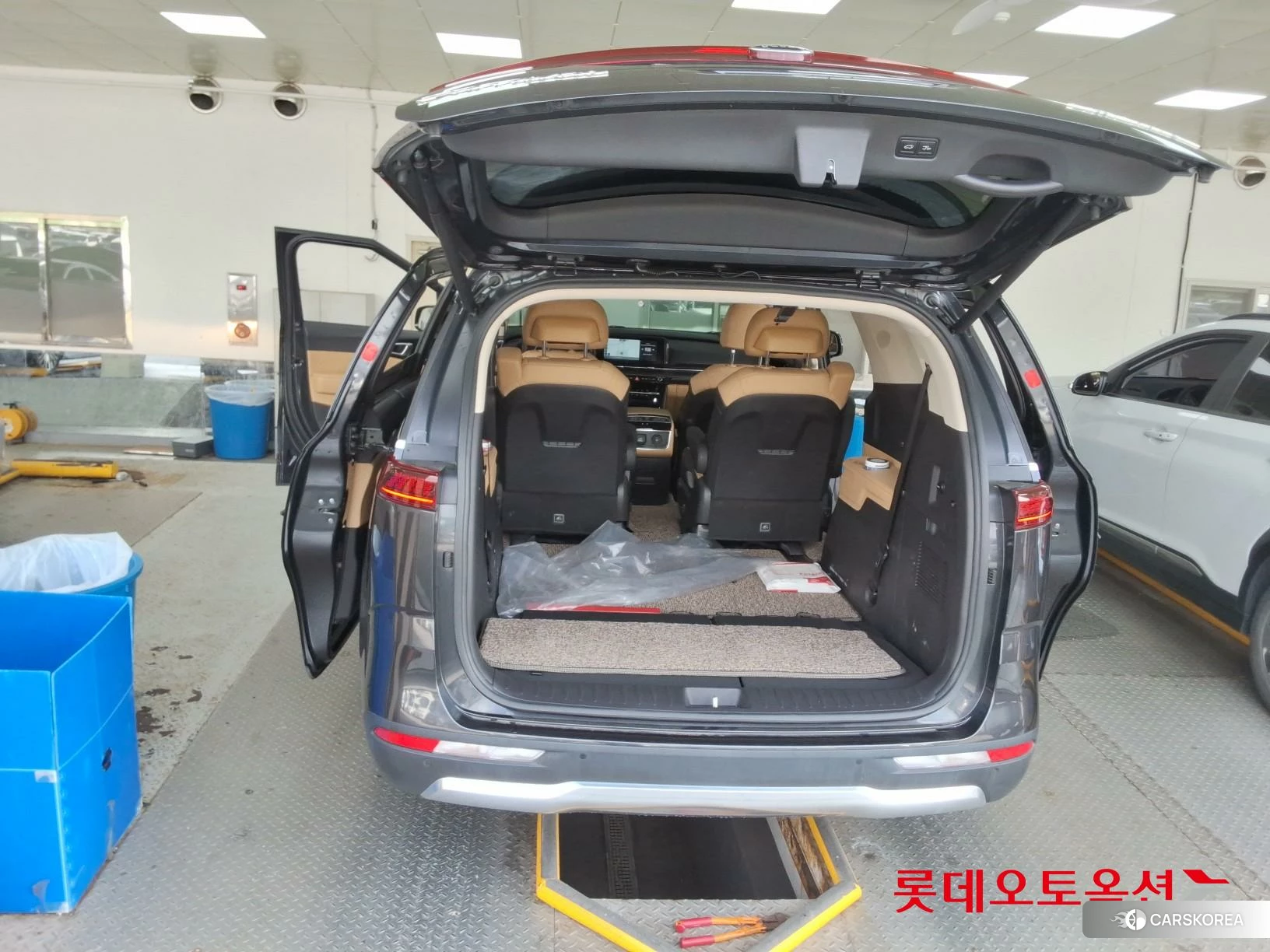 Kia Carnival Limousine id 4984665 из Кореи 31