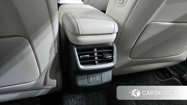 Hyundai Grandeur Hybrid (GN7) id 4792315 из Кореи 31