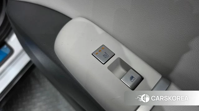 Hyundai Grandeur Hybrid (GN7) id 4975244 из Кореи 31