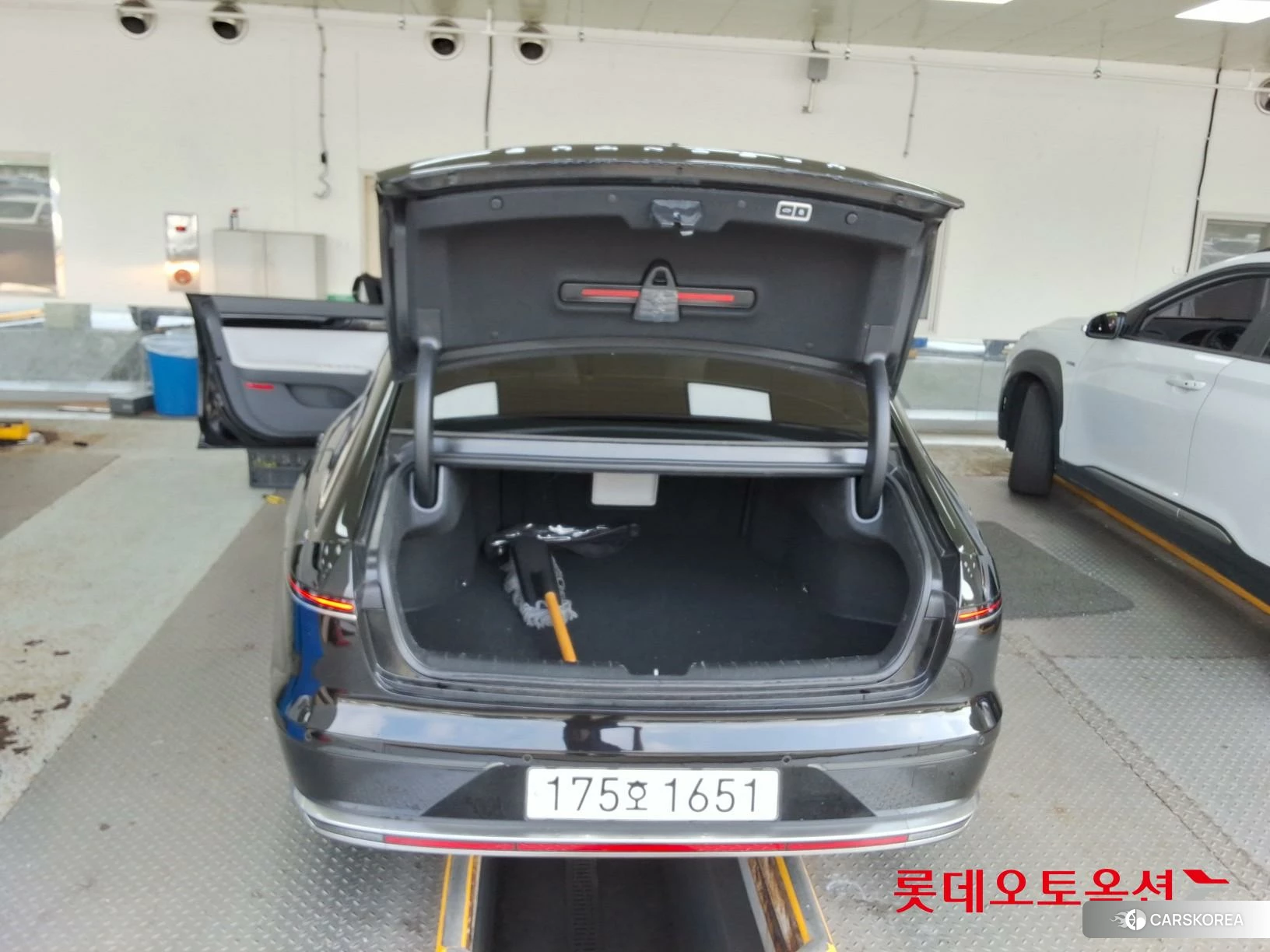 Hyundai Grandeur Hybrid id 4984673 из Кореи 31