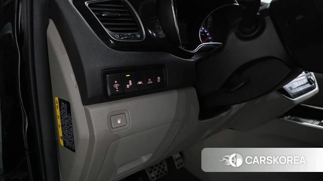 Kia The New Carnival id 5035583 из Кореи 31