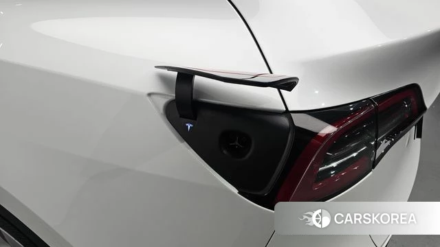 Tesla Model Y id 5040842 из Кореи 31