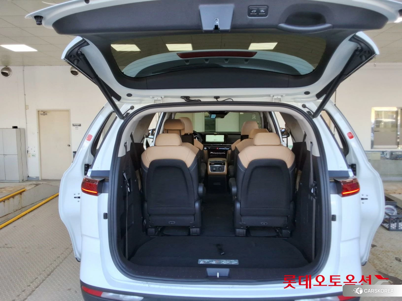 Kia Carnival id 4990044 из Кореи 31