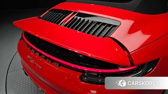 Porsche 911(992) id 5040551 из Кореи 31