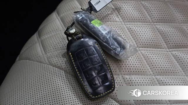 Genesis GV80 id 4991183 из Кореи 32
