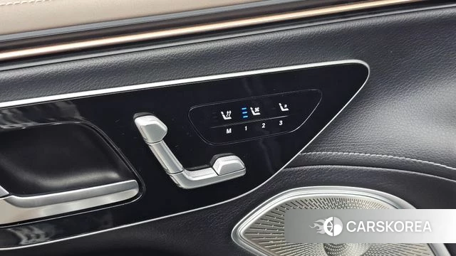 Mercedes-Benz EQS SUV X296 id 4660645 из Кореи 32