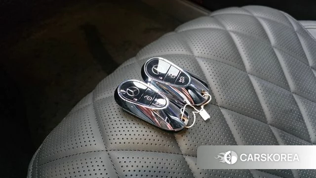 Mercedes-Benz S-Class W223 id 5022117 из Кореи 32
