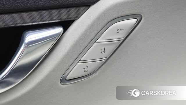 Hyundai The New Grandeur IG Hybrid id 5028043 из Кореи 32