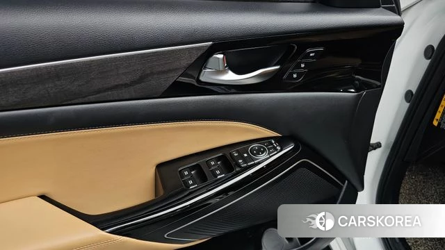Kia K7 Premier id 4952686 из Кореи 32