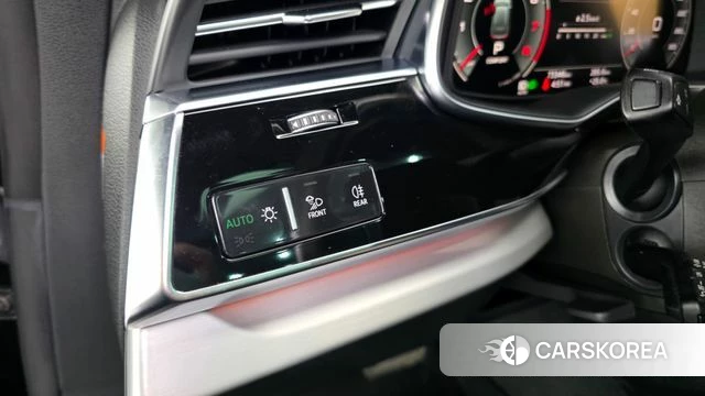 Audi Q8 (4M) id 4917169 из Кореи 32