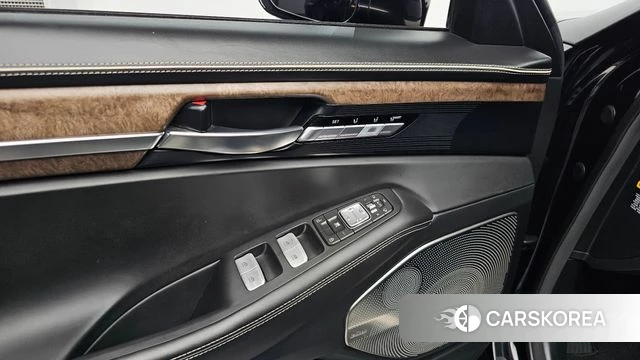 Genesis G90 id 4998257 из Кореи 32