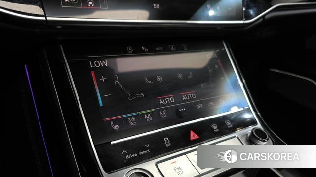 Audi A8 (D5) id 4987124 из Кореи 32