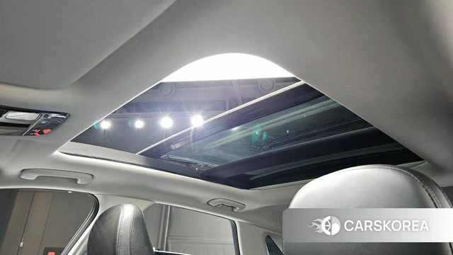 Hyundai Grandeur (GN7) id 4950673 из Кореи 32