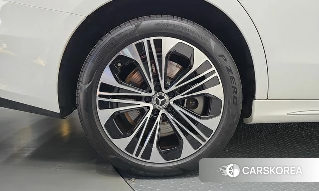 Mercedes-Benz E-Class W214 id 4941116 из Кореи 32