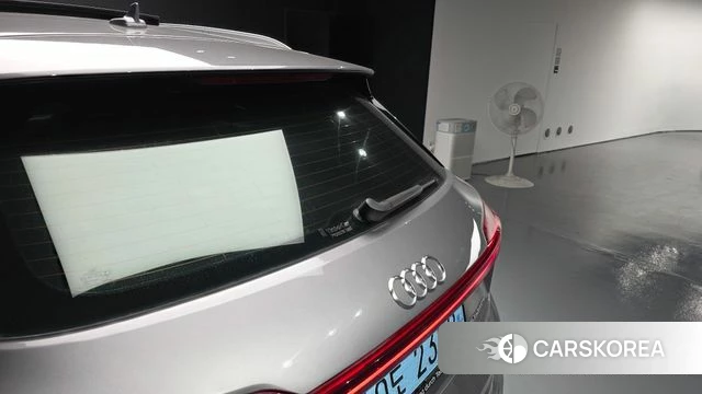 Audi e-Tron id 4625582 из Кореи 32