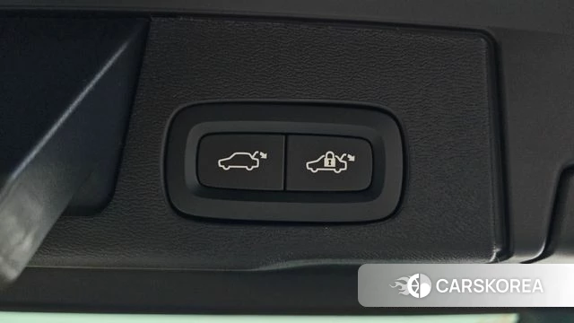 Volvo XC60 second Generation id 4921321 из Кореи 32